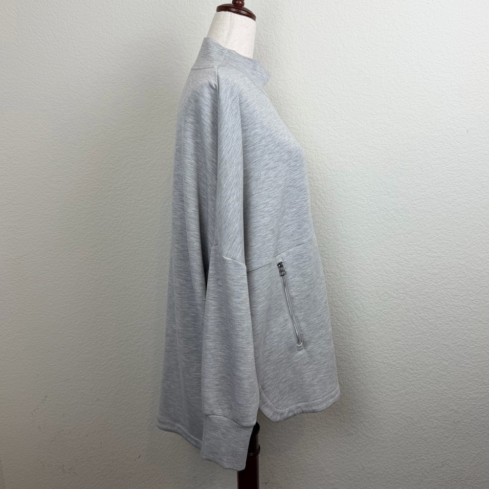 Varley Bay Sweat Pullover in Grey Marl
Size Large - Picture 9 of 15